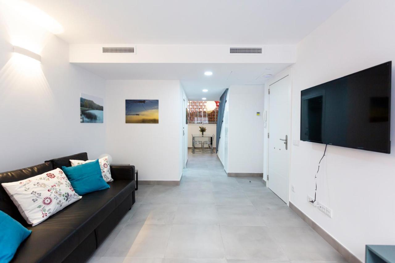 8 Lacus Duplex L'Hospitalet de Llobregat Exterior photo
